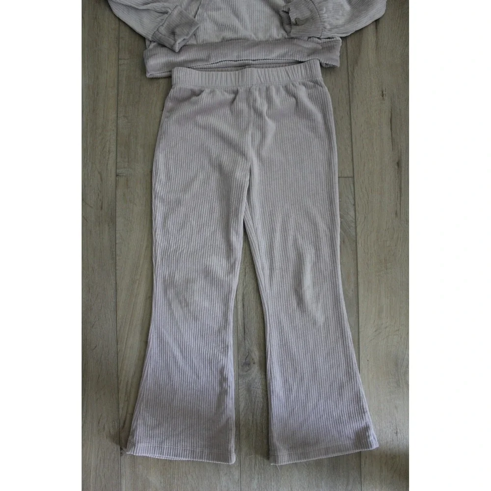 Btween Girls Size 8 Ribbed Velour Hoodie and Flare Pants Lounge Set Mauve 2pc - Picture 3 of 10